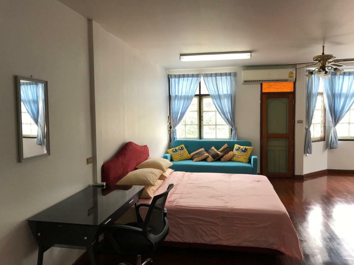 Hotel Sira'S House à Bangkok Extérieur photo
